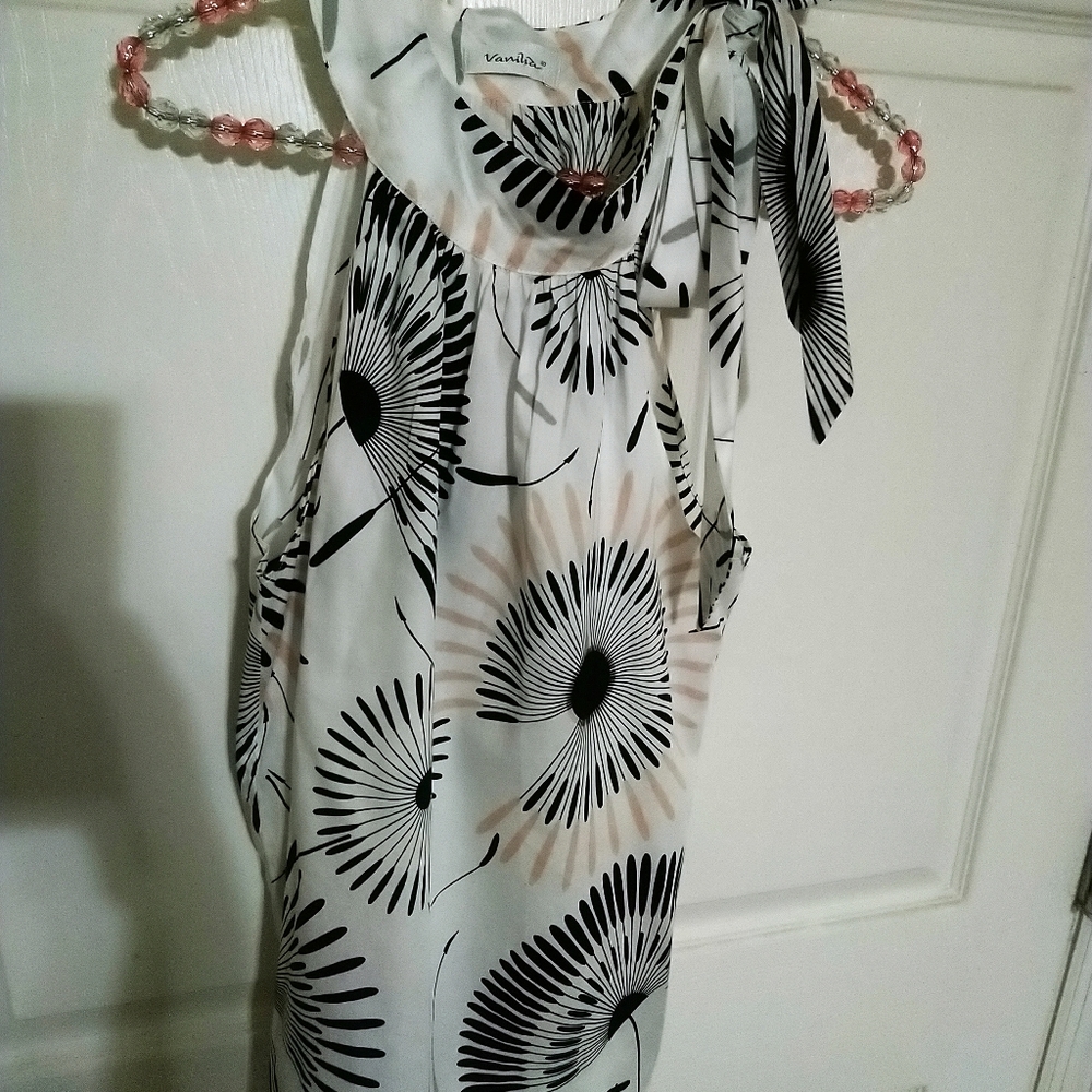 Halter top